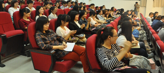 重庆大学外国语学院“说好普通话，圆梦你我他”主题演讲比赛成功举行