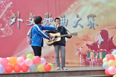 重庆大学外语文化节系列活动之外文歌曲大赛初赛拉开帷幕